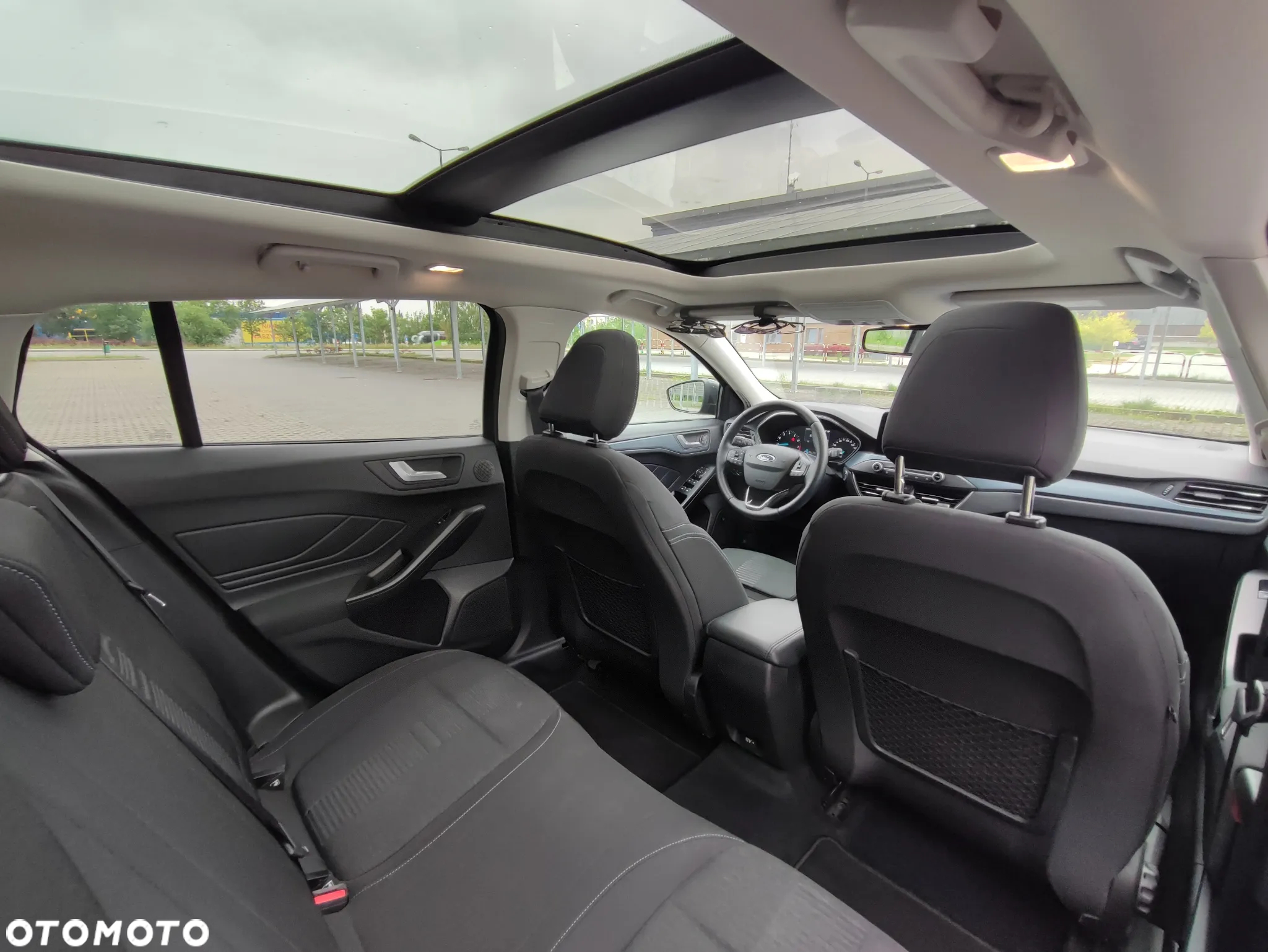 Ford Focus 1.5 EcoBoost Active X - 14