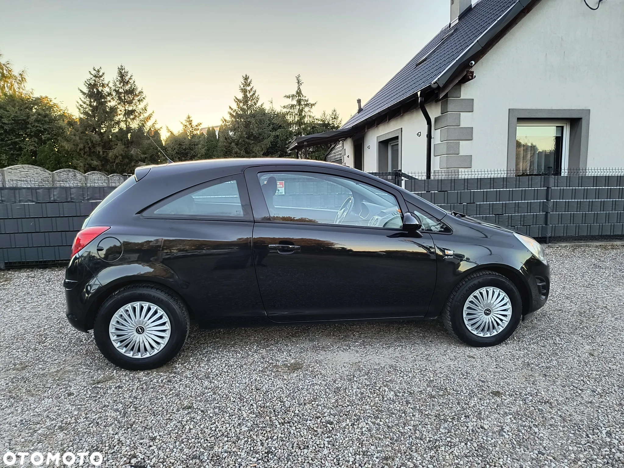 Opel Corsa 1.2 16V Edition - 3