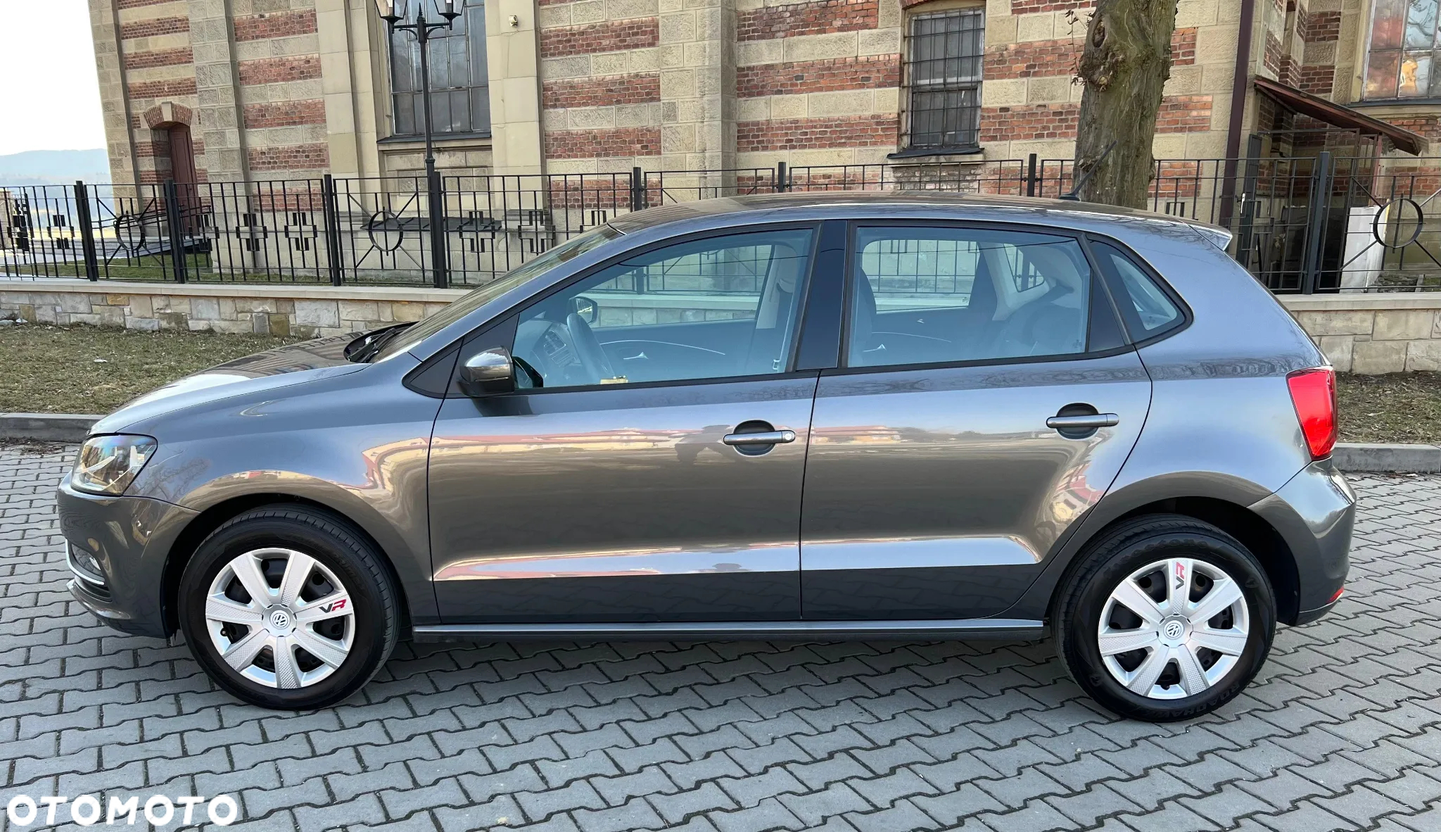Volkswagen Polo 1.4 TDI (Blue Motion Technology) Comfortline - 3