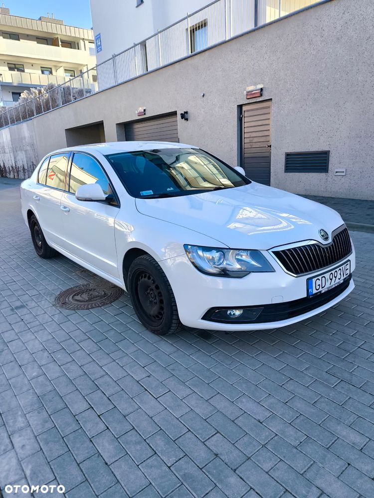 Skoda Superb 1.4 TSI Ambition - 9