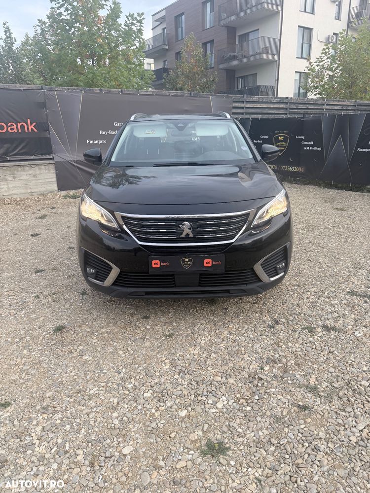 Peugeot 5008 2018 photo 2