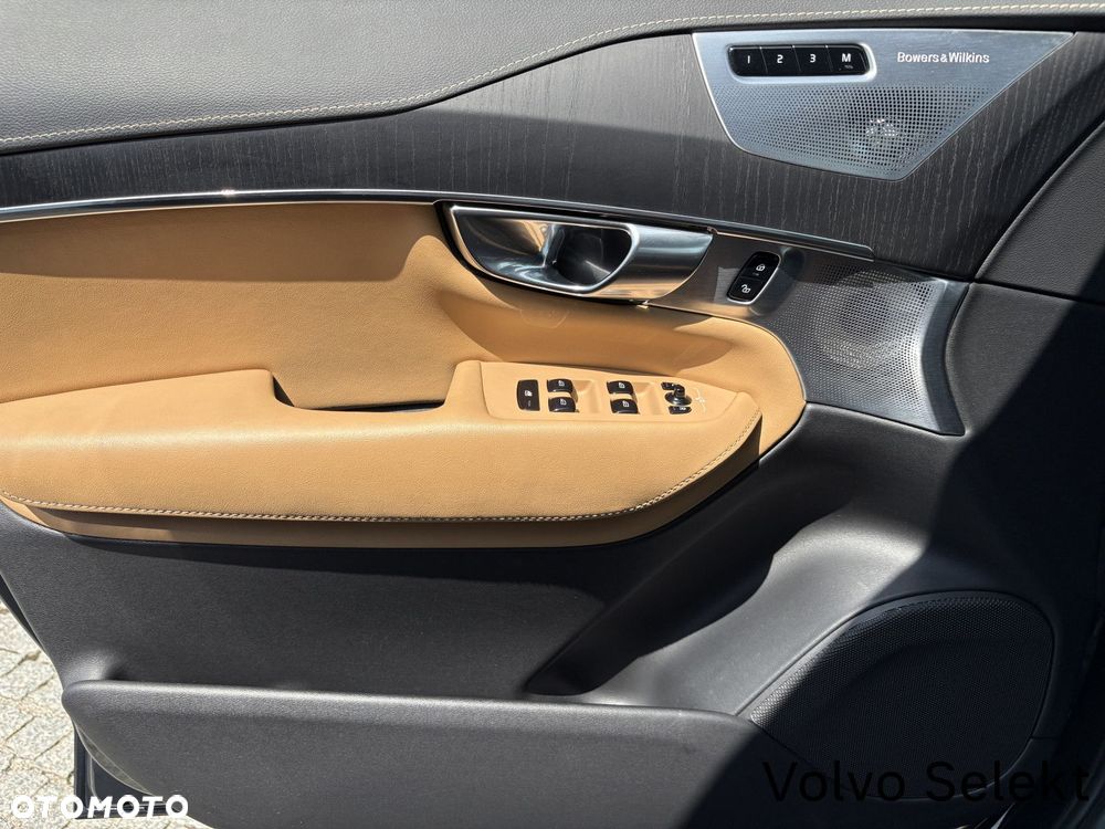 Volvo XC 90 - 19