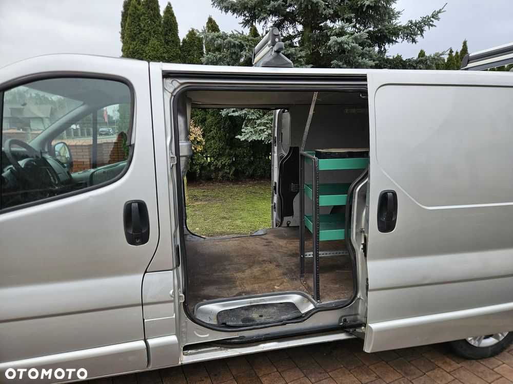 Renault Trafic - 8