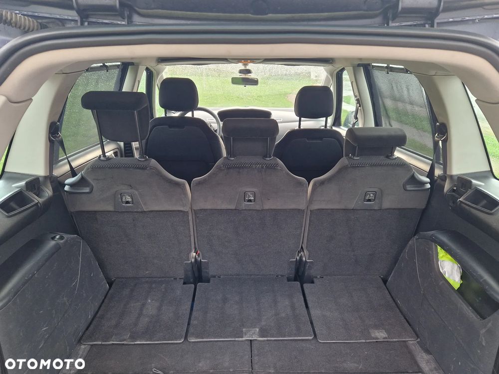 Citroën C4 Grand Picasso - 14