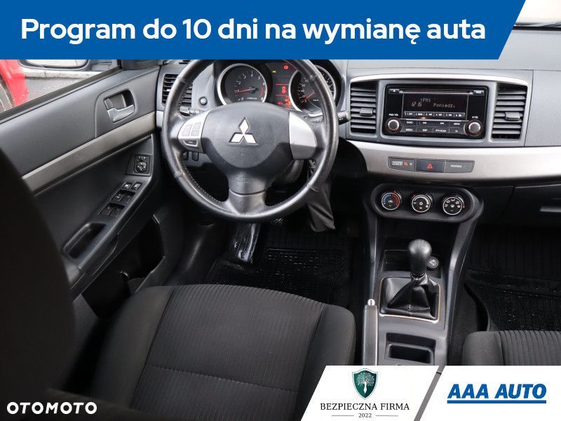 Mitsubishi Lancer - 8