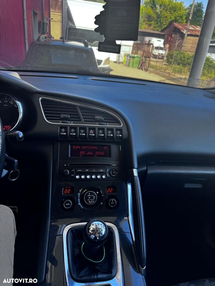 Peugeot 3008 2.0 HDI FAP Premium - 14