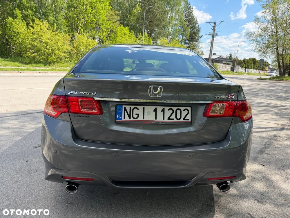 Honda Accord - 9
