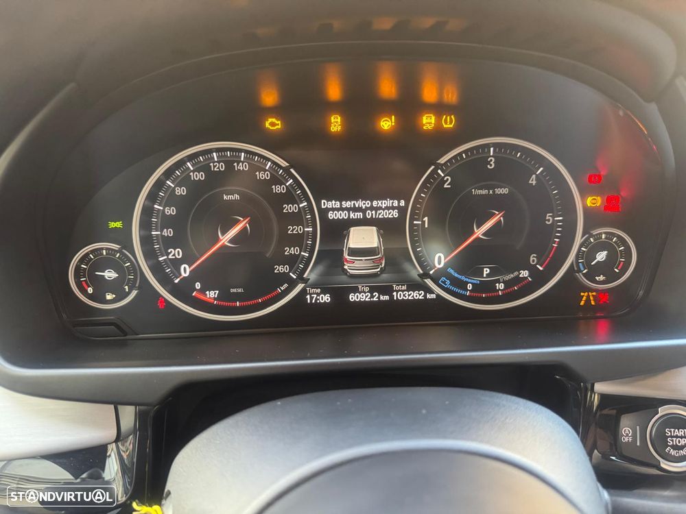 BMW X5 25 d sDrive Pack M - 2