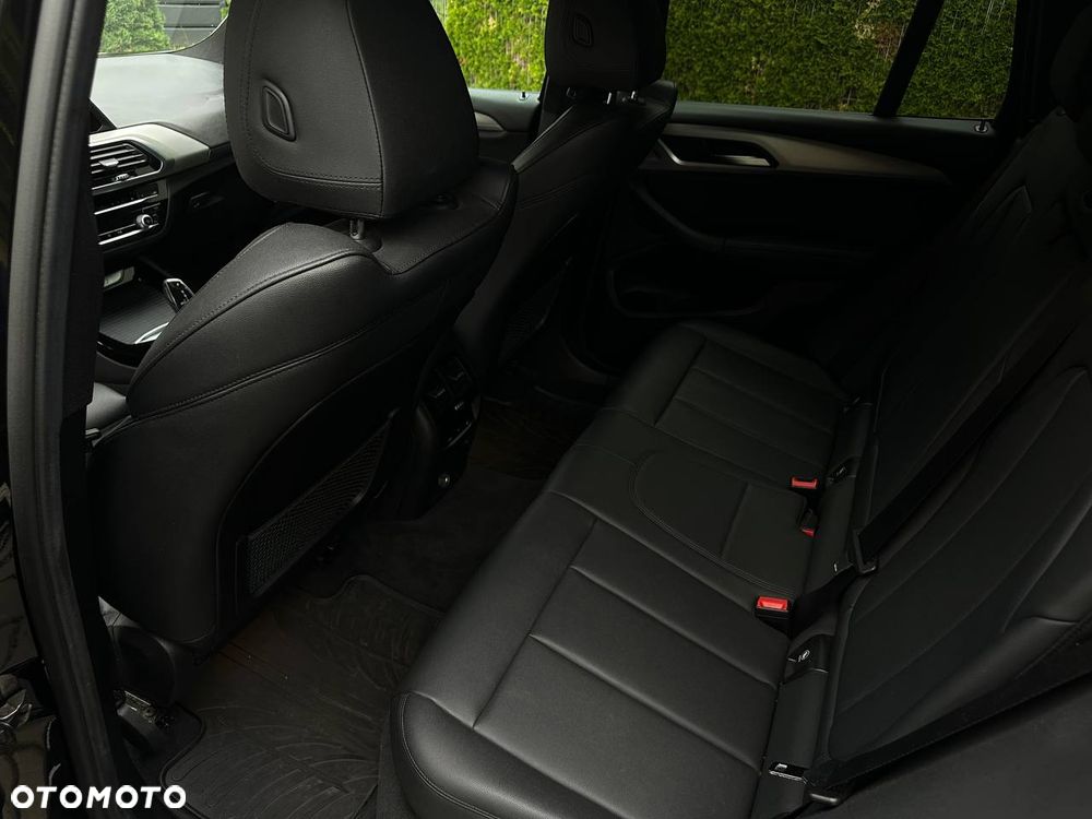 BMW X3 xDrive30i xLine - 11