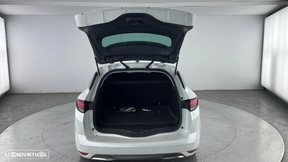 Renault Mégane Sport Tourer 1.6 E-Tech Plug-In Hybrid R.S. Line - 24