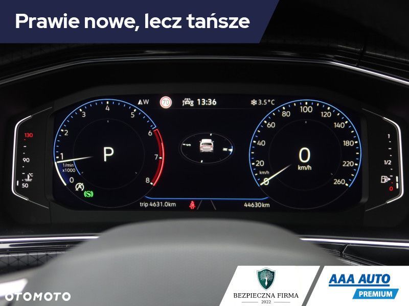 Volkswagen T-Cross - 13