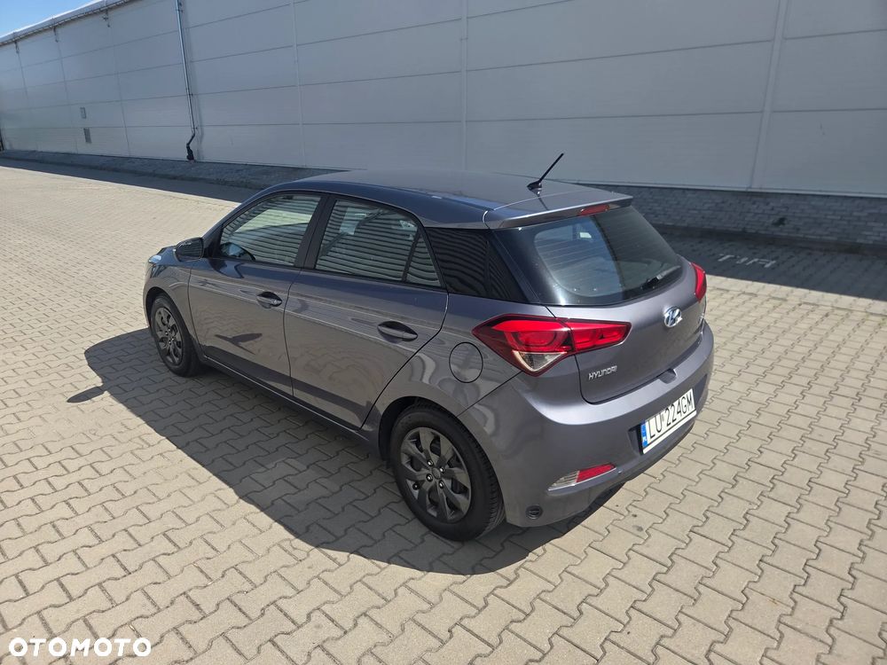 Hyundai i20 1.2 Fresh - 3
