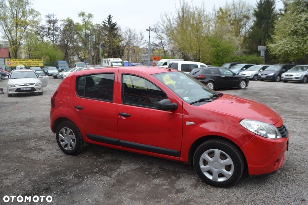 Dacia Sandero - 7