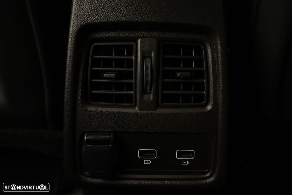 Renault Captur 1.0 TCe Techno - 24