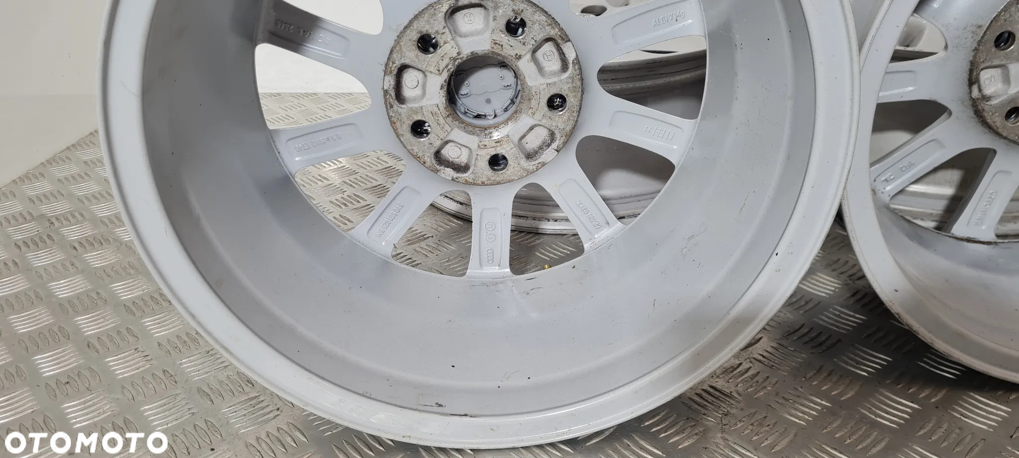Audi A3 Felgi Aluminiowe 16 8V0601025BM - 13