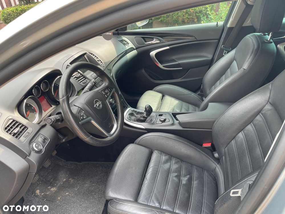 Opel Insignia - 15