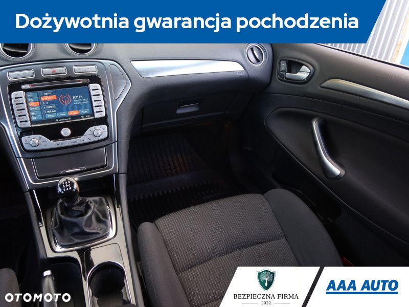 Ford Mondeo - 9