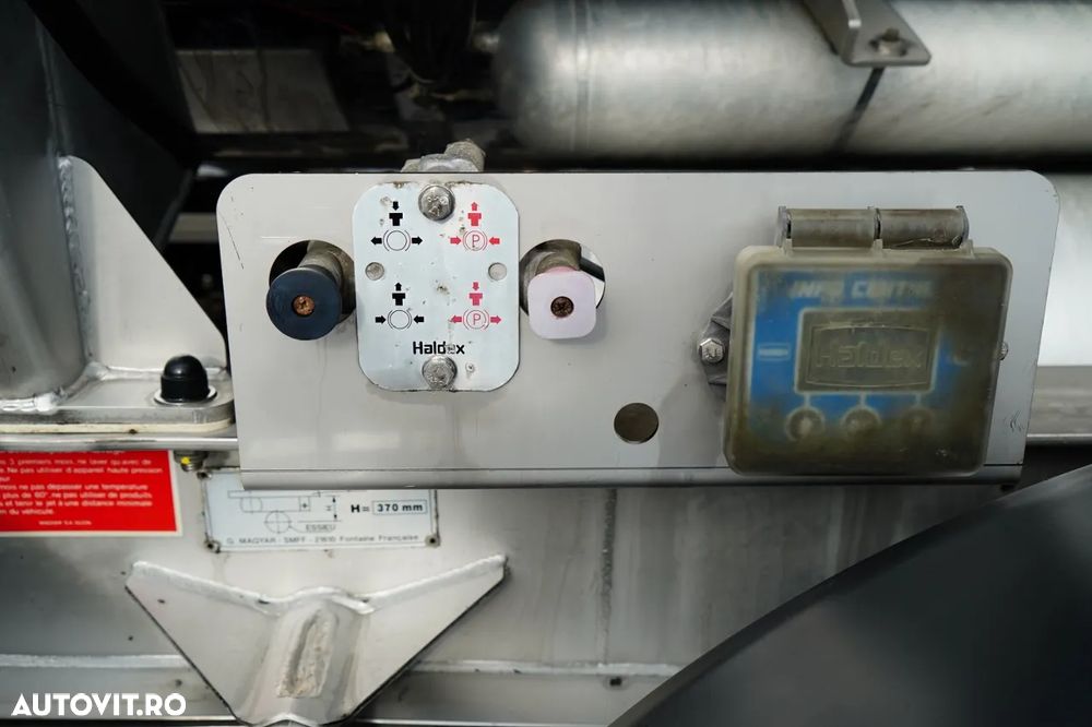 Magyar / REZERVOR ALIMENTE / 30.000 L / AXĂ RIDICATĂ / AXĂ DE DIRECȚIE / - 29