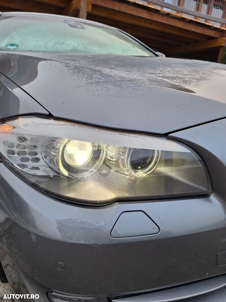 BMW Seria 5 520d Aut. - 25