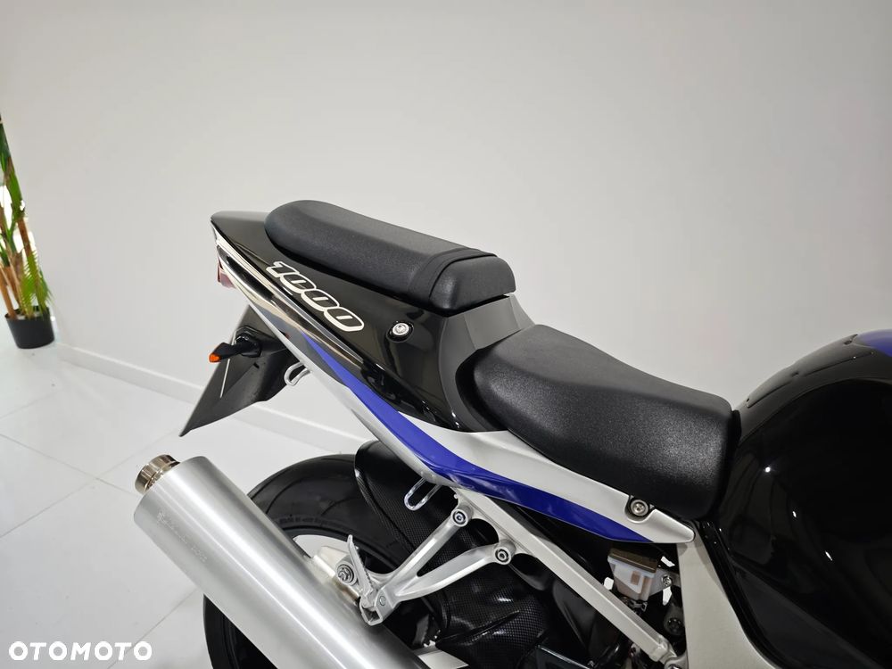 Suzuki GSX-R - 12
