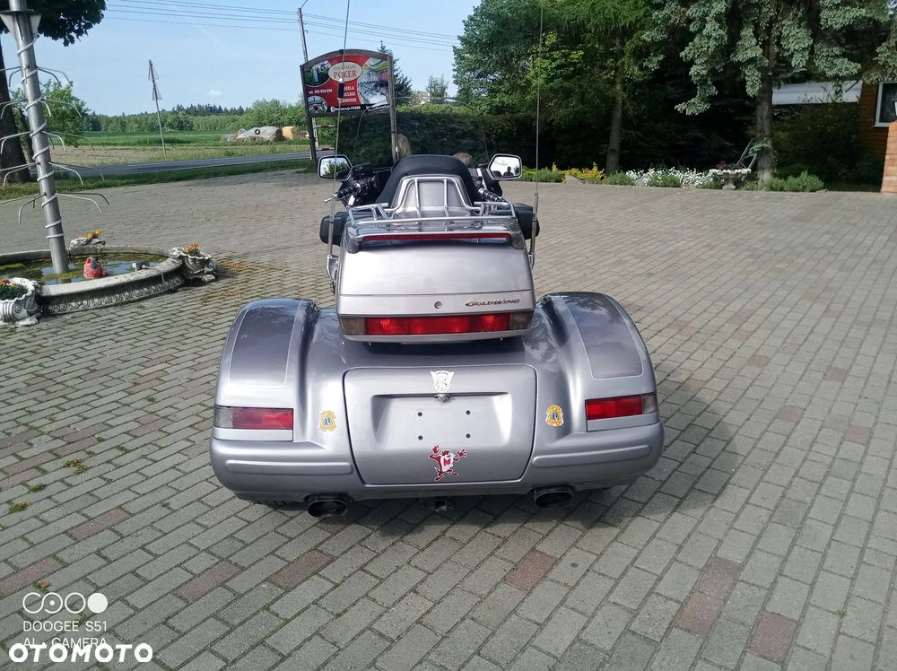 Honda GL - 12