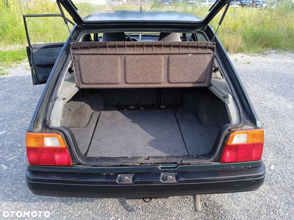 Polonez Caro - 21