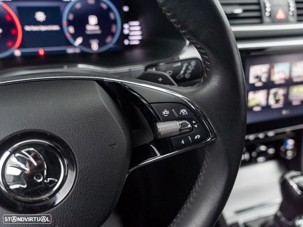 Skoda Superb Break 2.0 TDI DSG - 22