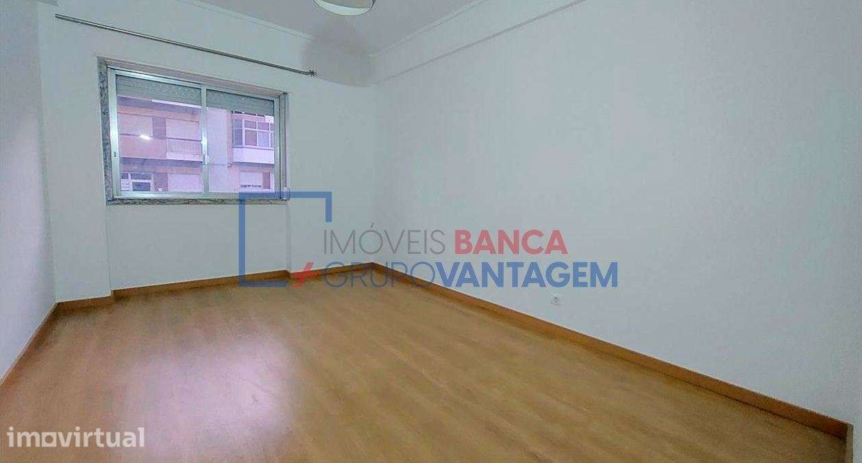 Apartamento, para venda, Sintra - Algueirão-Mem Martins - Grande imagem: 2/17