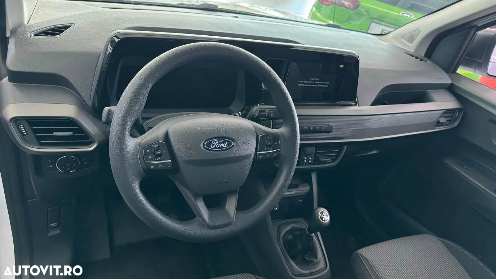 Ford Courier - 12