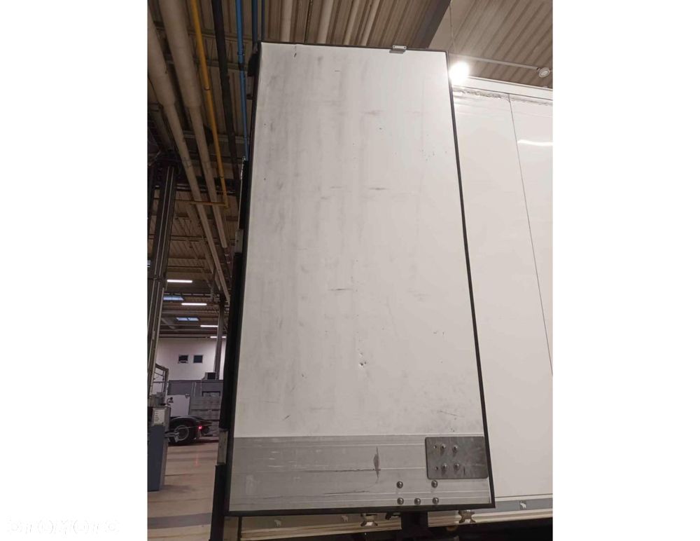 Schmitz Cargobull SKO FP 60 ThermoKing SLXi 300 - 7