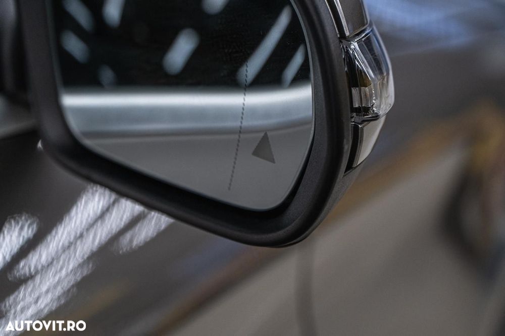 Mercedes-Benz GLC Coupe 300 de 4Matic 9G-TRONIC AMG Line Plus - 36