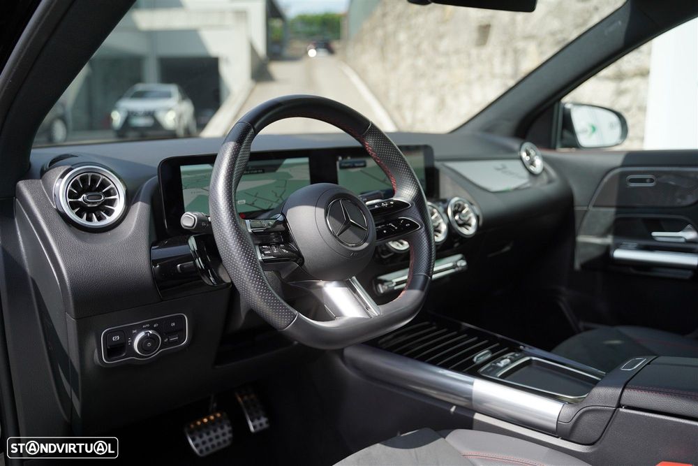 Mercedes-Benz GLA 250 e AMG Line - 35