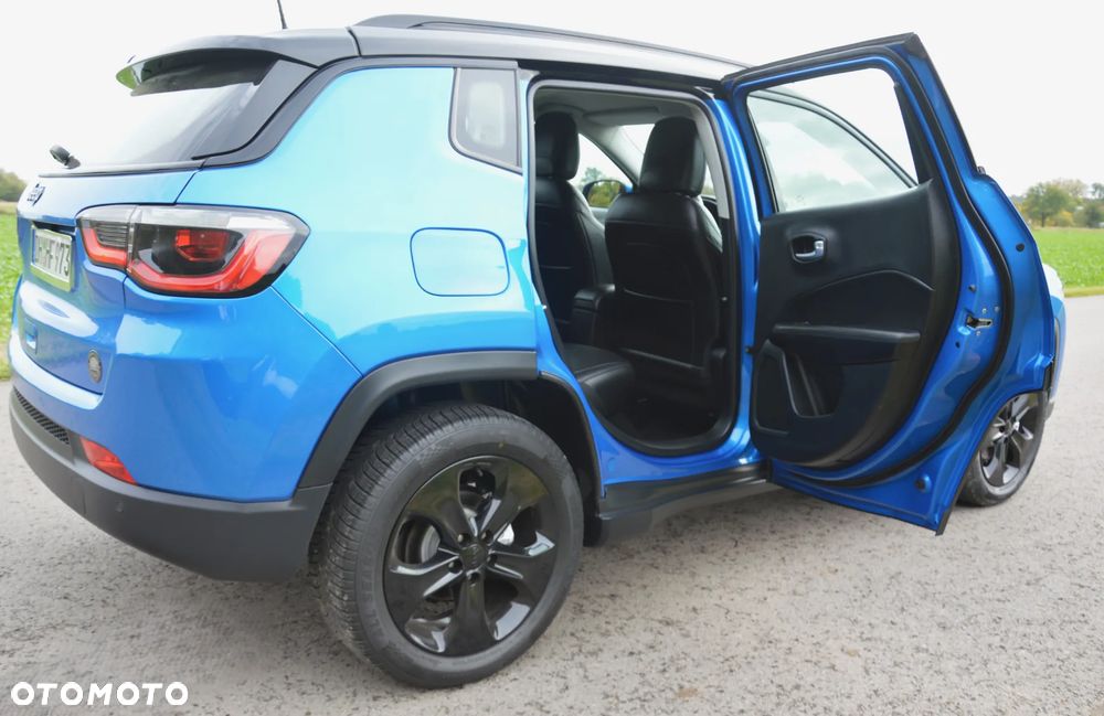 Jeep Compass - 29