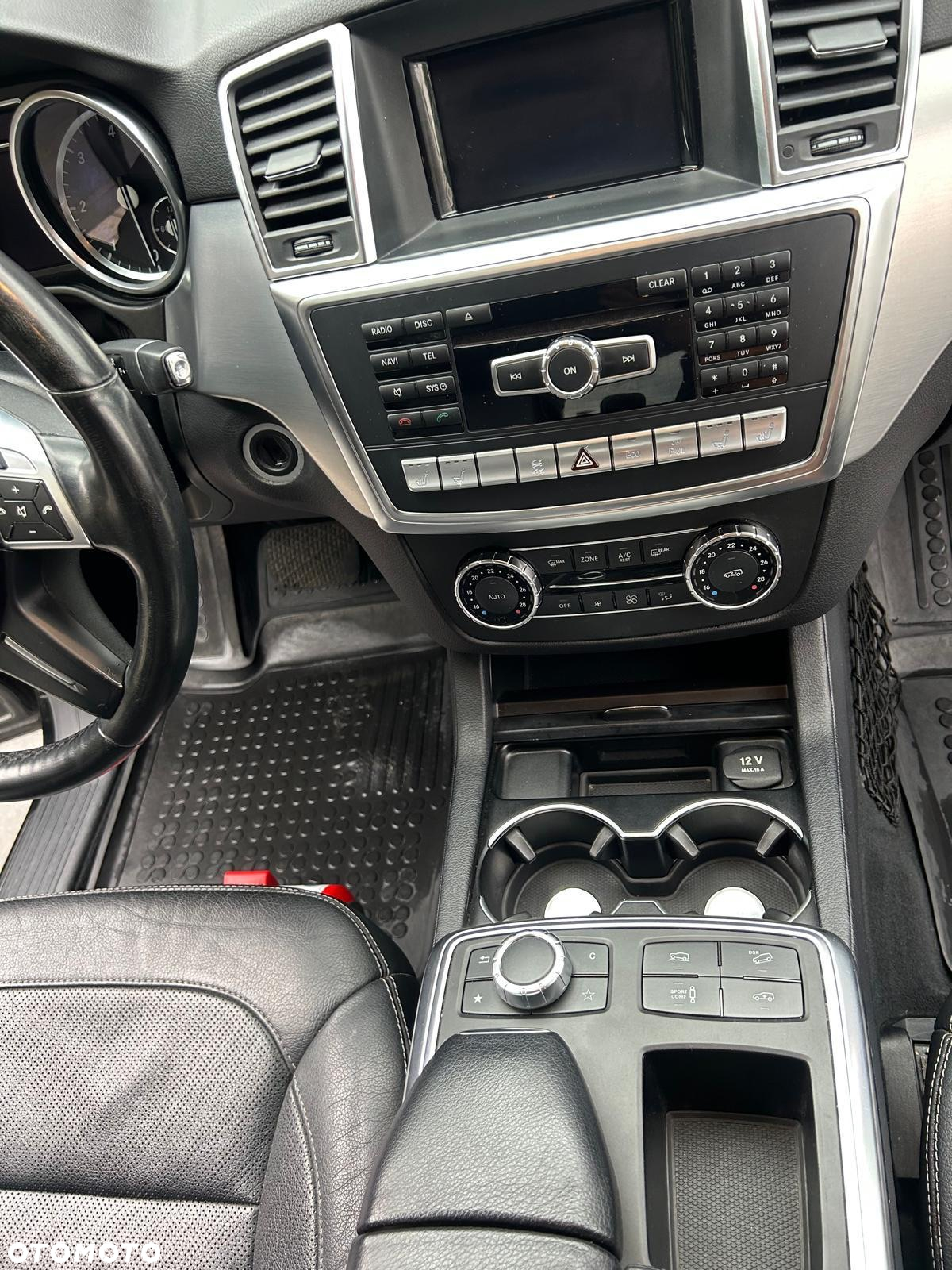 Mercedes-Benz ML 350 BlueTec 4-Matic - 18