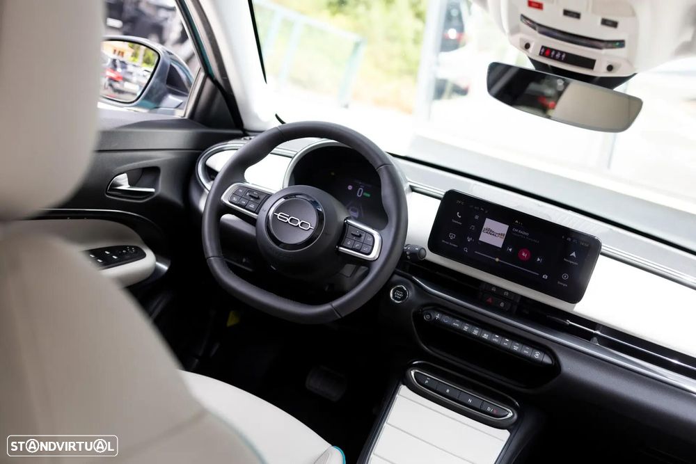 Fiat 600e 54 kWh La Prima - 3