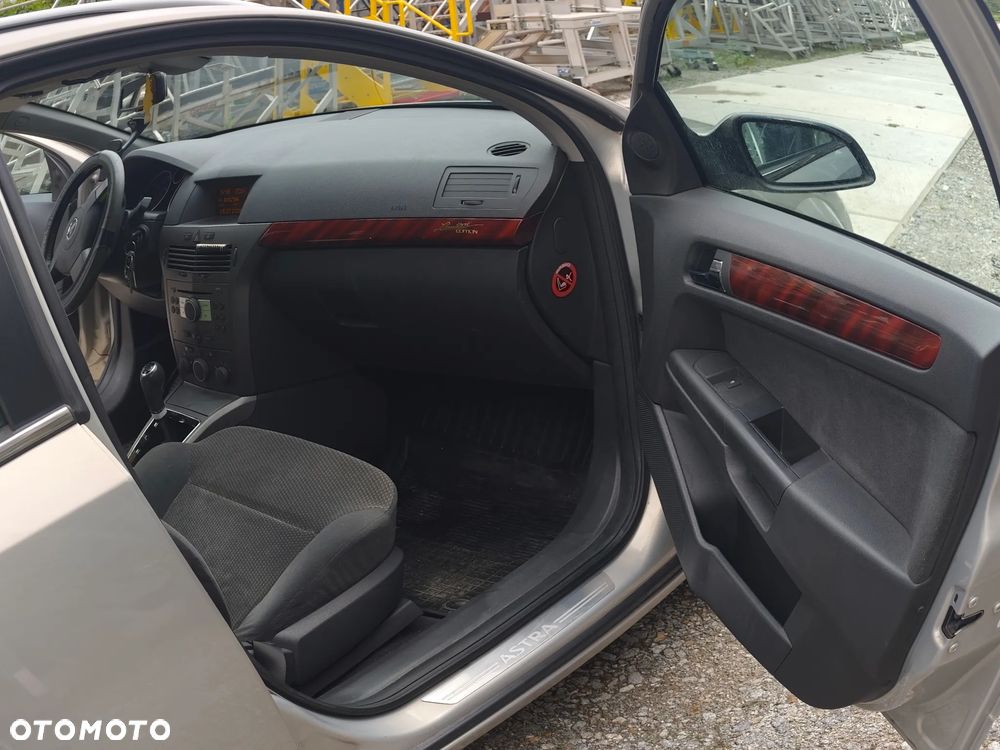 Opel Astra 1.6 Enjoy - 7