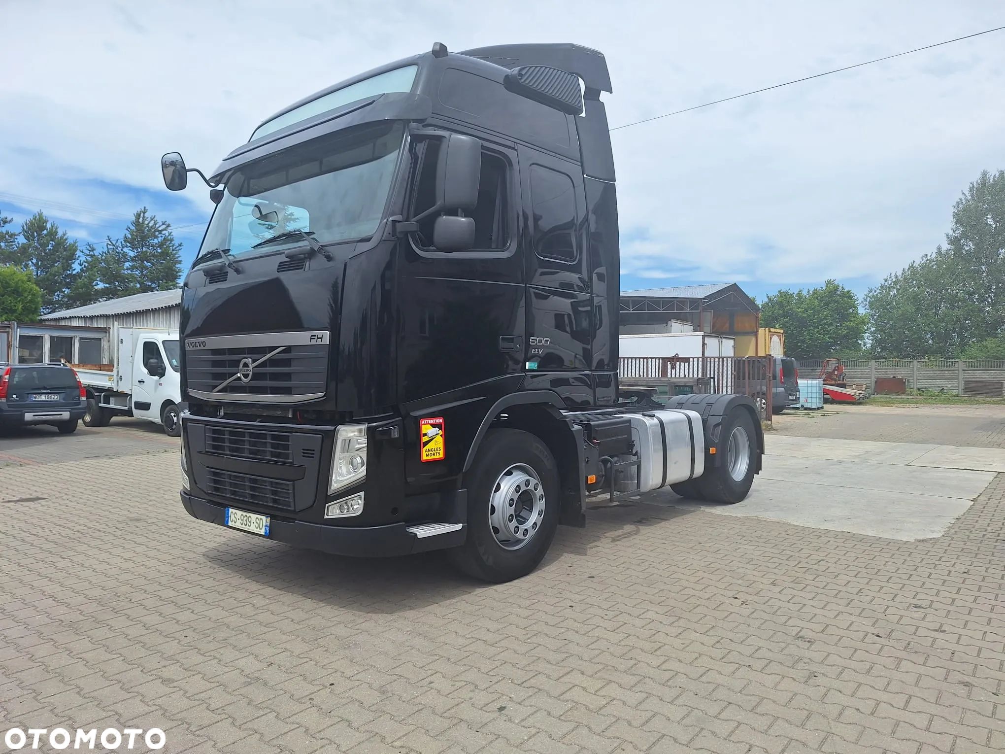 Volvo FH 500 EEV 2013rok/ kabina GLOBETROTTER XL / import - 1
