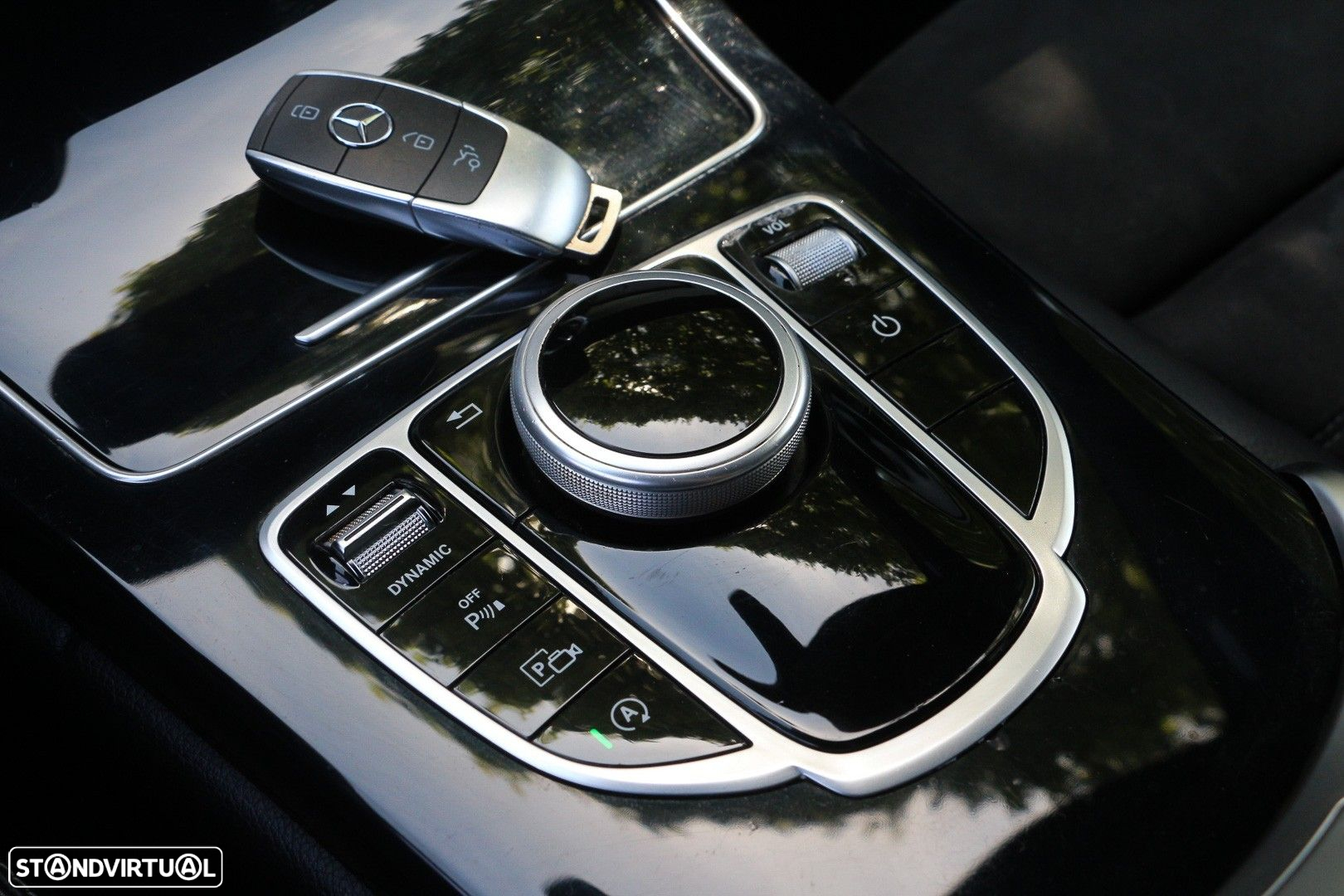 Mercedes-Benz C 200 - 18