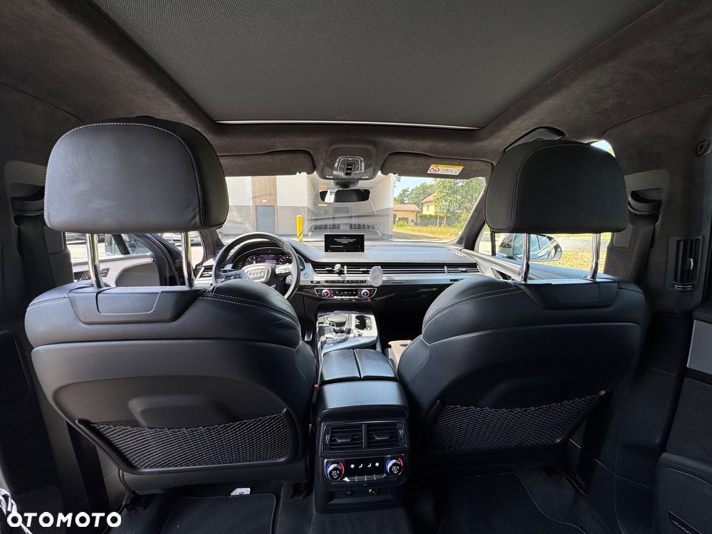 Audi Q7 - 29