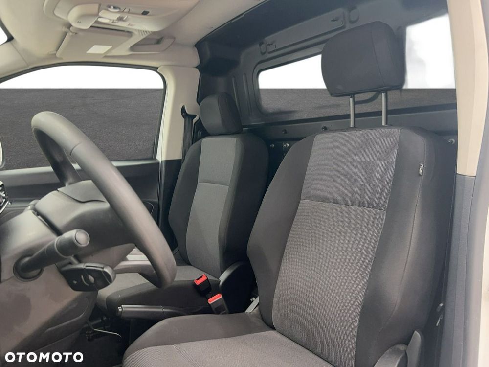 Toyota Proace City - 11