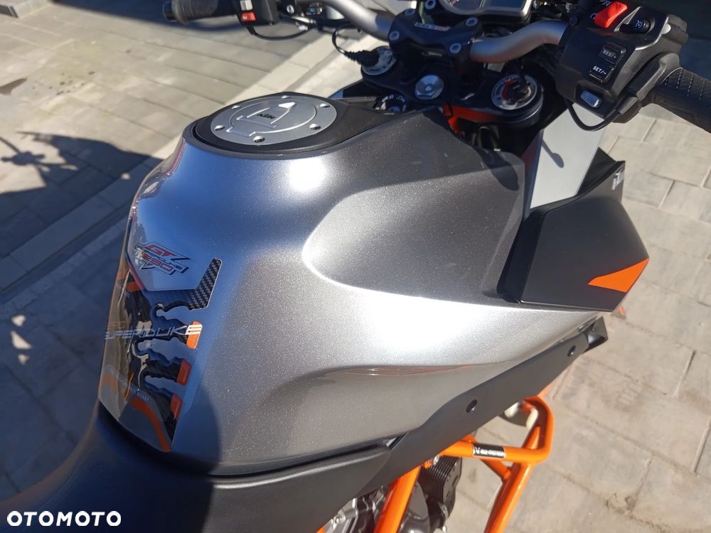 KTM Super Duke - 15