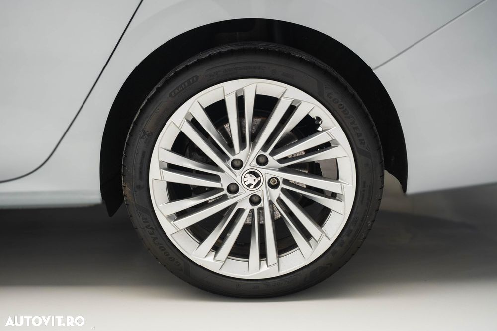 Skoda Superb 2.0 TDI DSG 4X4 L&K - 14