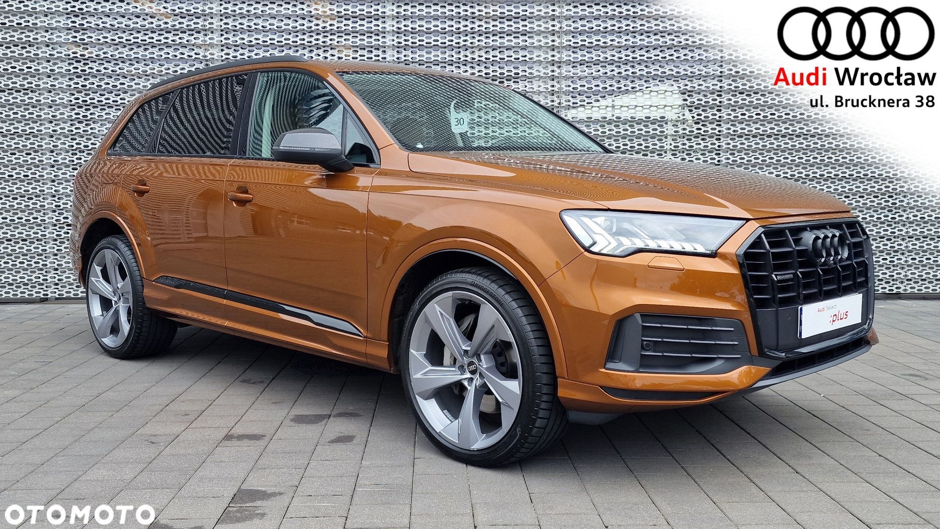 Audi Q7 - 1