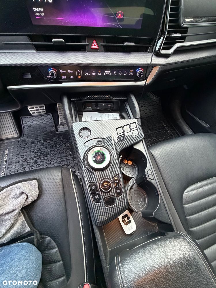 Kia Sportage 1.6 T-GDI HEV Business Line 4WD - 12