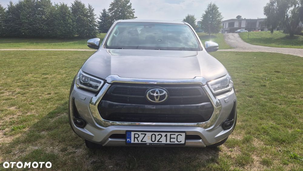 Toyota Hilux - 4