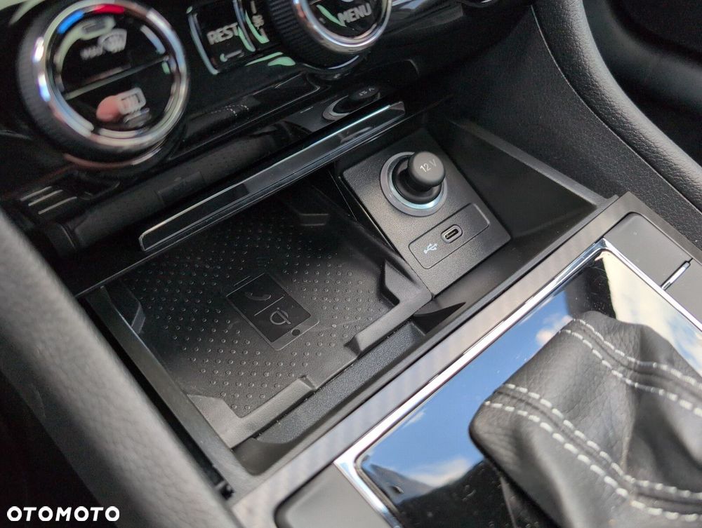 Skoda Superb 2.0 TSI 4x4 Sportline DSG - 32