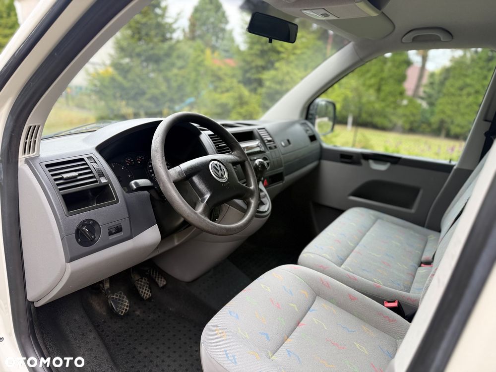 Volkswagen Transporter T5 - 5