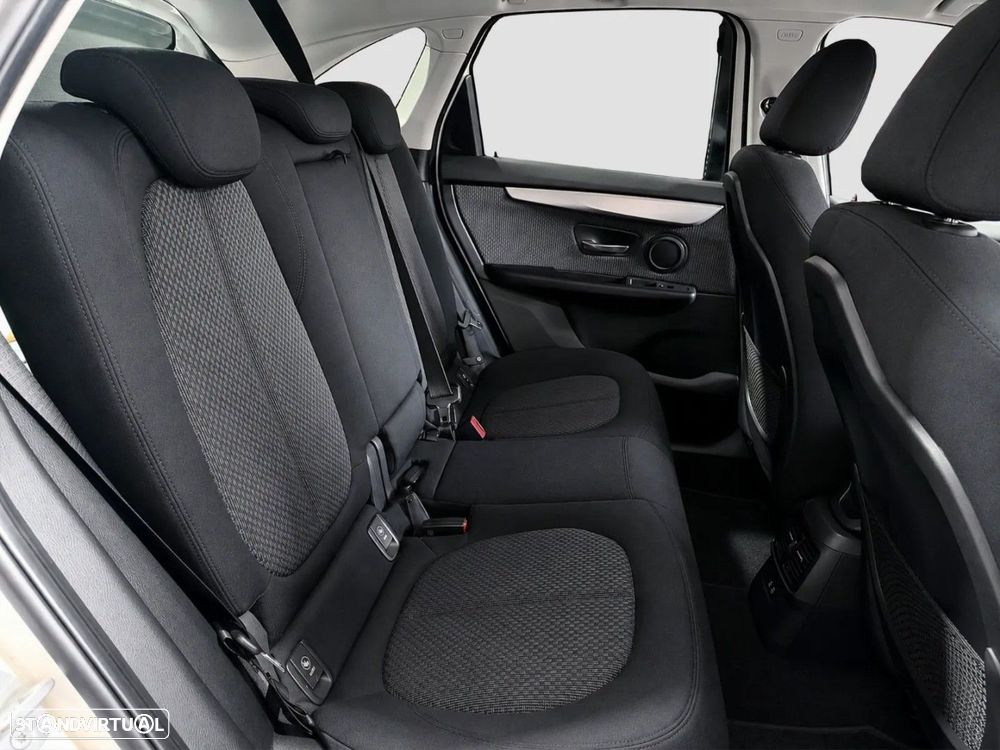 BMW 225xe Active Tourer Advantage - 7