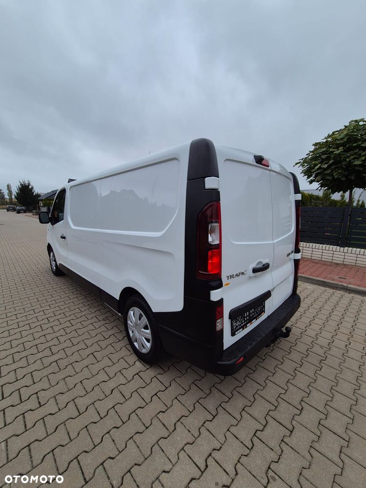 Renault Trafic Long 2016r 115Koni Nawi Kamera Klima Super stan 100% Bezwypadkowy - 8