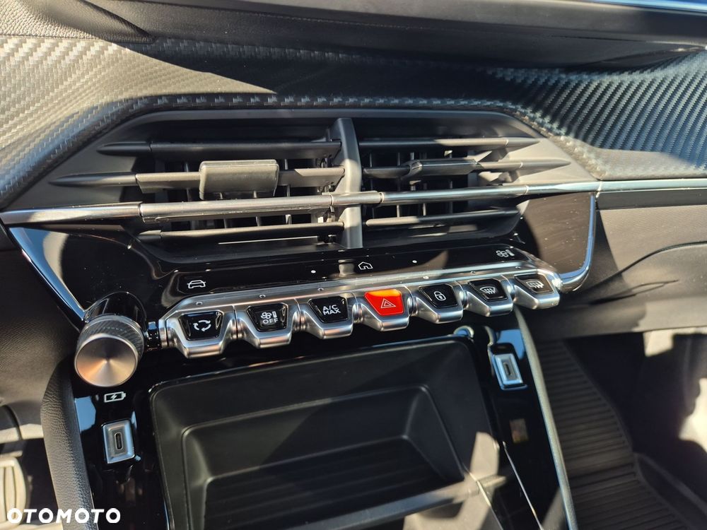 Peugeot 2008 PureTech 100 Active S&S BVM6 - 19